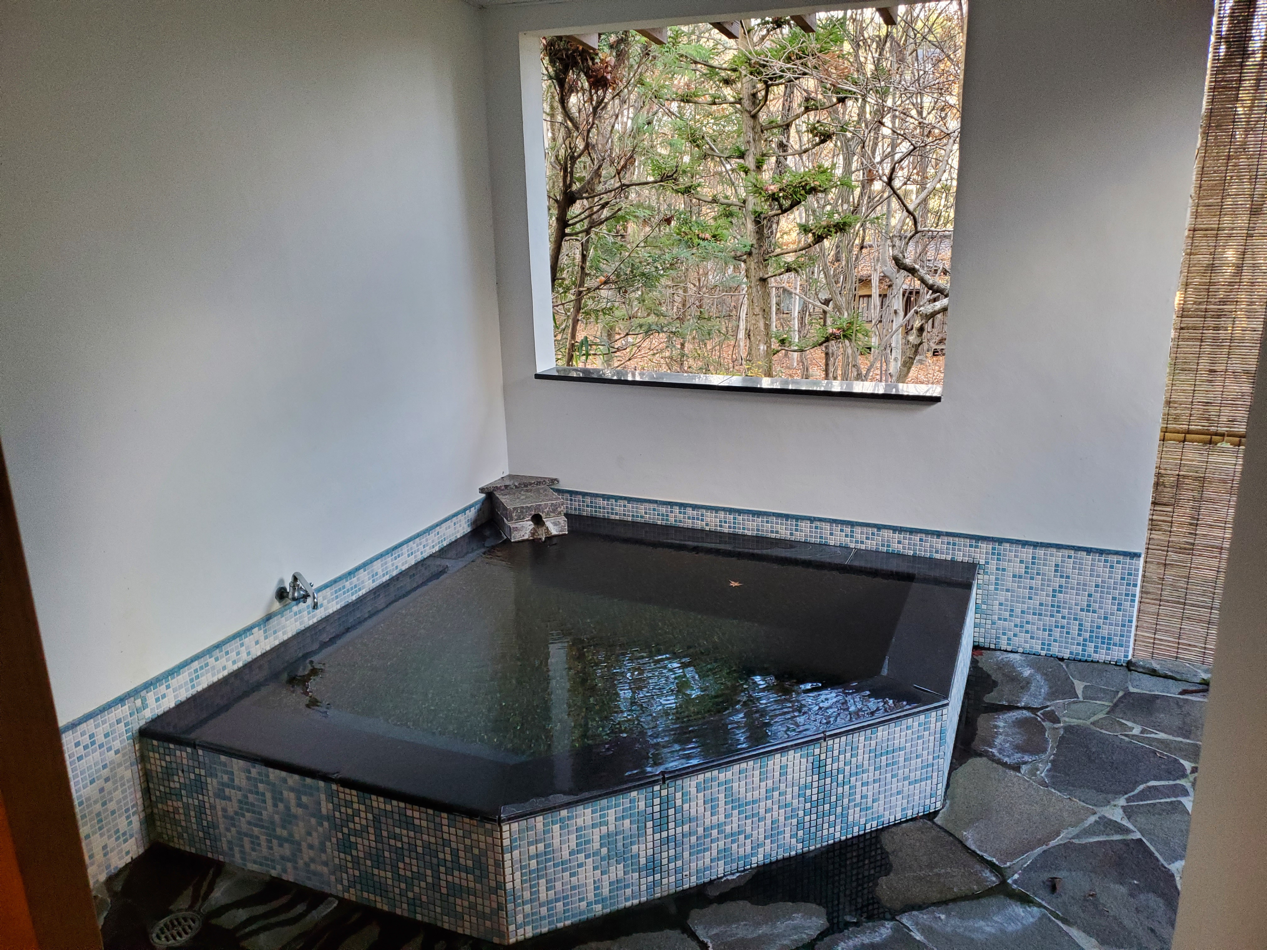 Hanaya Bessho Onsen